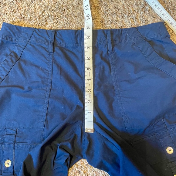 White House Black Market Cropped Ankle Cargo Utility Pants. Women’s 6. - Picture 14 of 14